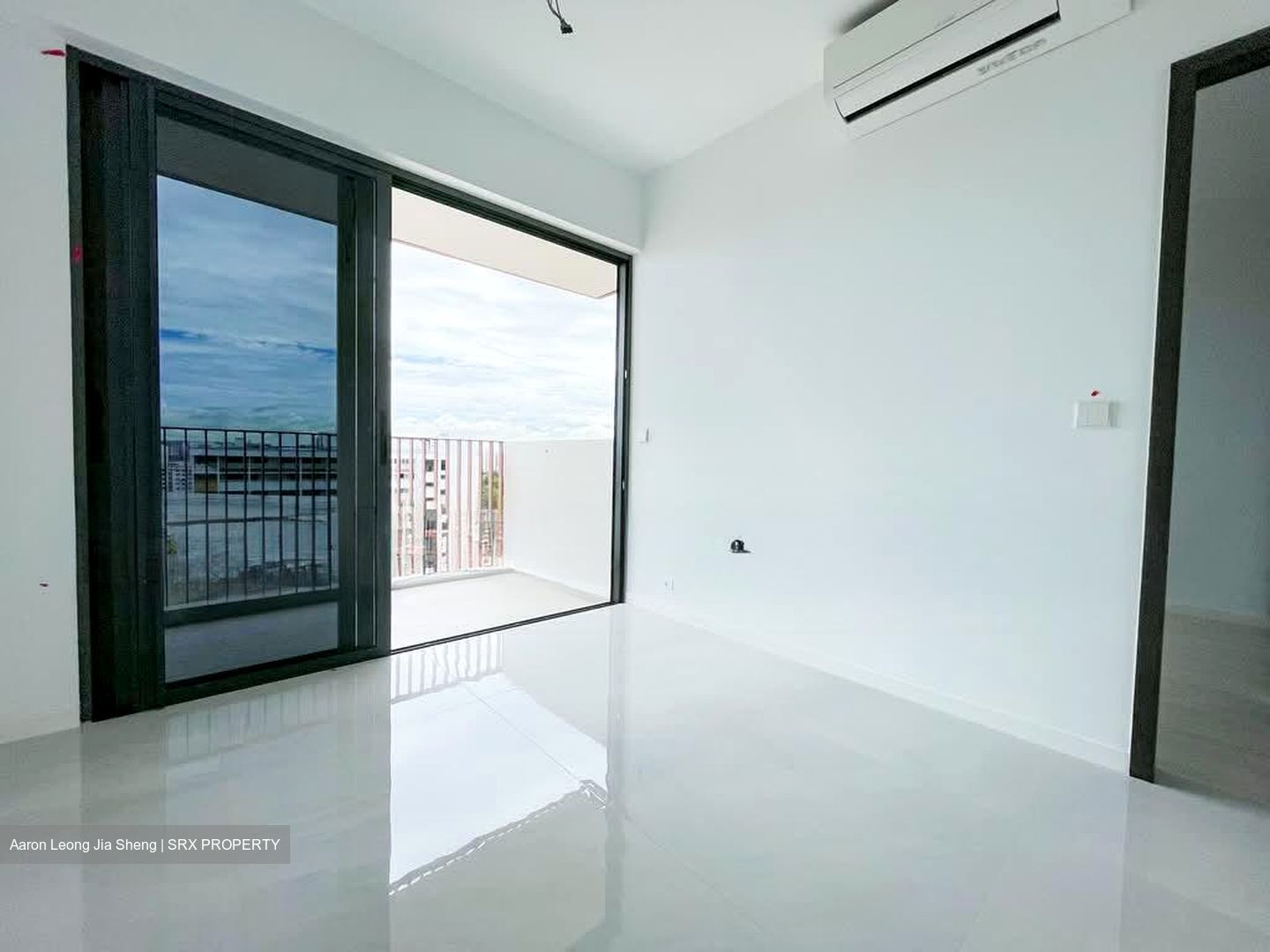 Riverfront Residences (D19), Apartment #578090331